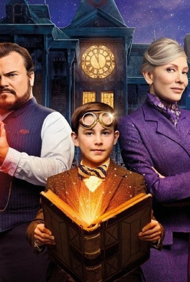 فيلم الخيال والسحر the house with a clock in its walls