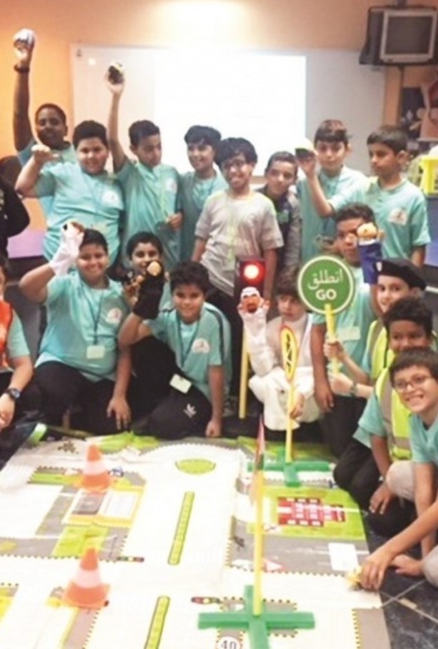 ادراج الثقافة المرورية ضمن نشاطات المدارس