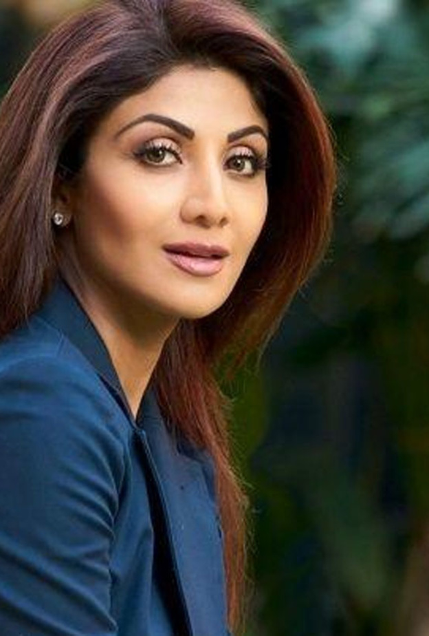  شيلبا شيتي في مطار سيدني