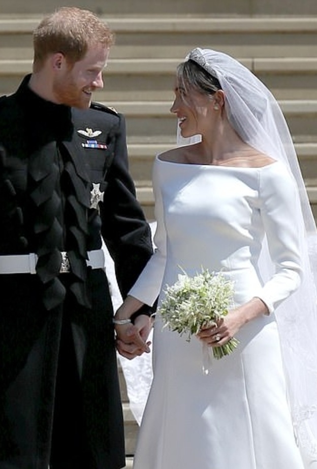 ميغان ماركل التقت بطرحة زفافها مرة ثانية