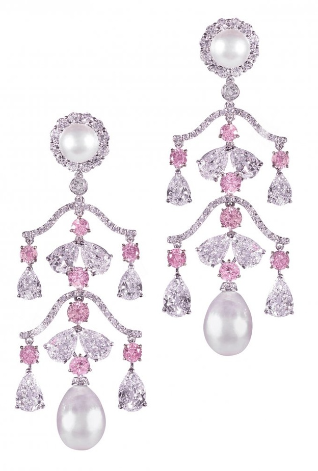 أقراط من هاري ونستون Harry Winston