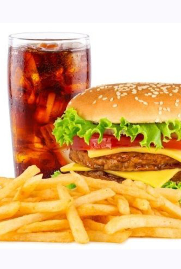 الوجبات السريعة تضر الصحة النفسية