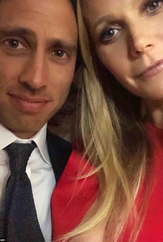 جوينيث بالترو وزوجها