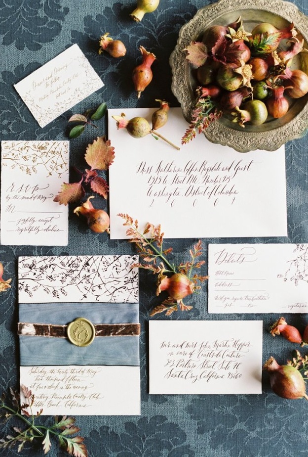 أحدث تصميمات دعوات الافراح من وحي الخريف