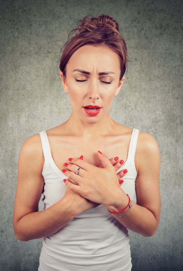 ما هي اهم اسباب ضيق التنفس وخفقان القلب عند النوم