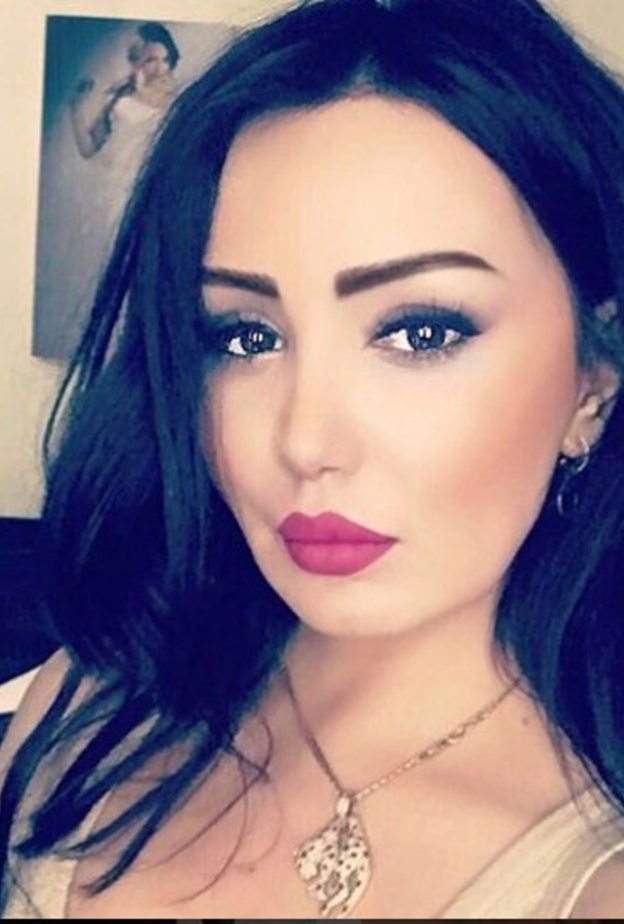 دينا هارون 2018