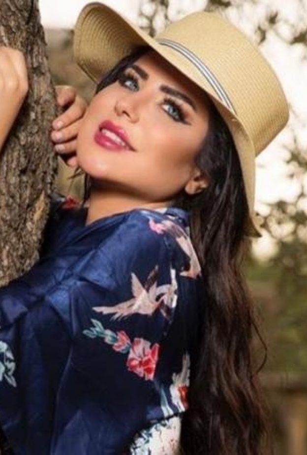 حليمة بولند