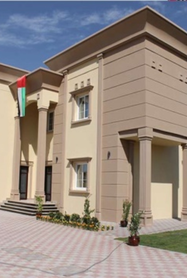 الإمارات..زايد للإسكان يعتمد أسماء 341 مستحقاً للدعم