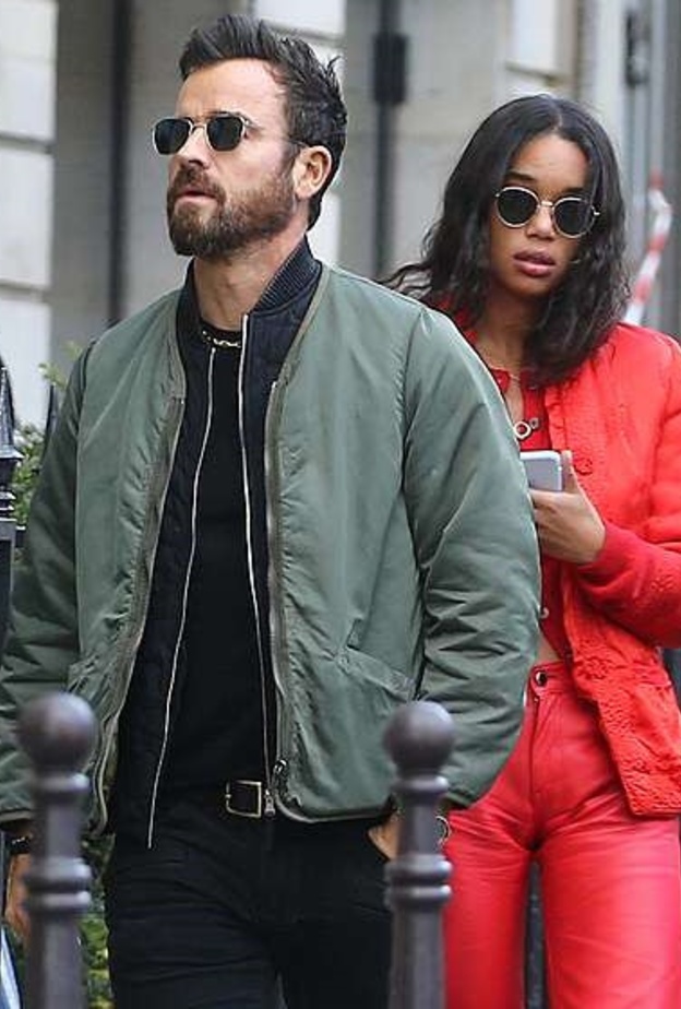 جاستن ثيرو يظهر مع نجمة سبايدرمان