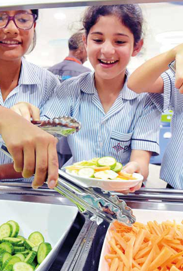 طرح خدمة ذكية من بلدية دبي لاعتماد أطعمة المدارس