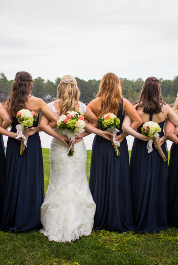 تسريحات صديقات العروس يجب ان تكون انيقة