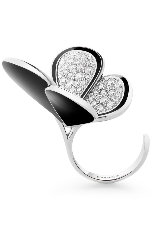 خاتم كارتييه من اليشب واللازورد والماس