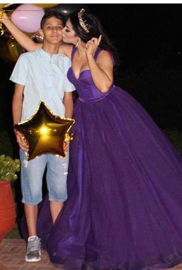 عيد ميلاد ابتسام تسكت