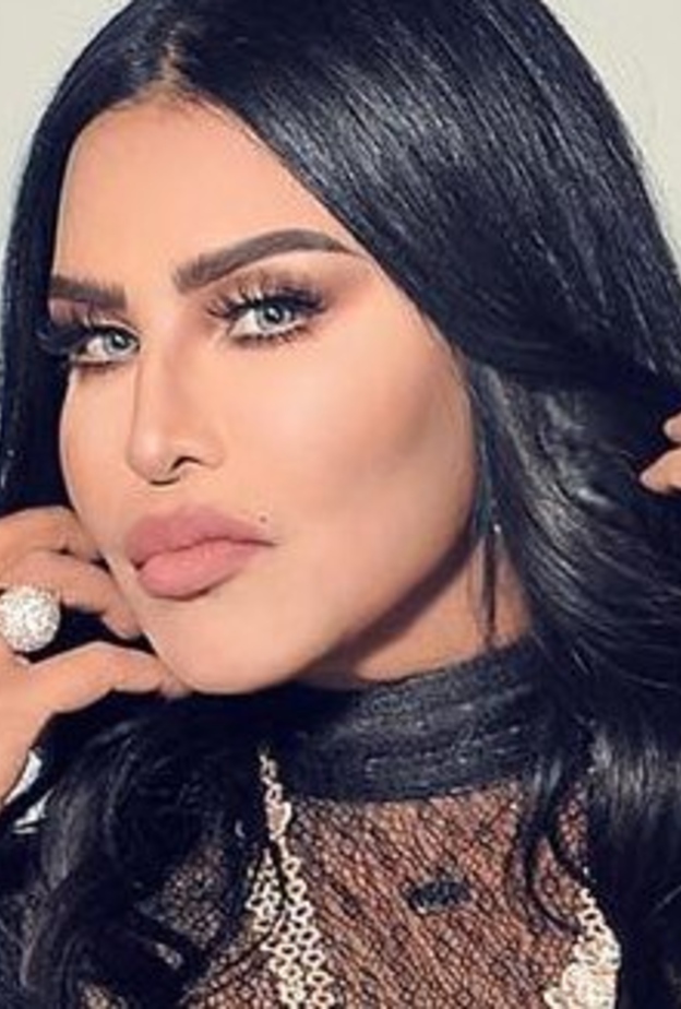 الفنانة أحلام