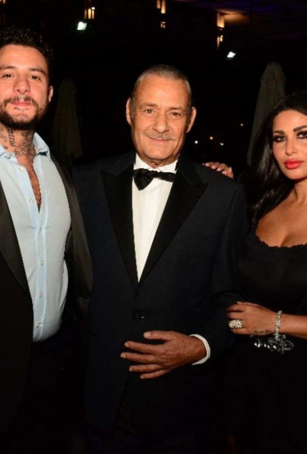 فاروق الفيشاوي وزوجة ابنه احمد الفيشاوي