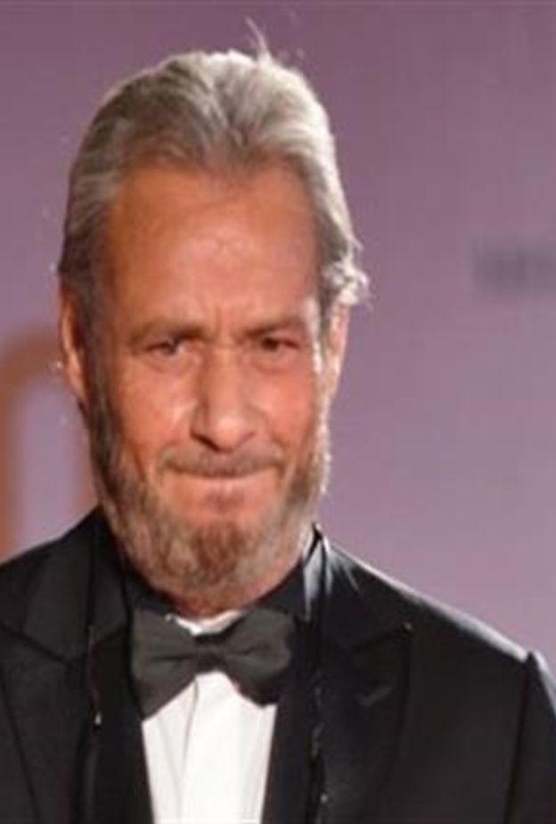 فاروق الفيشاوي