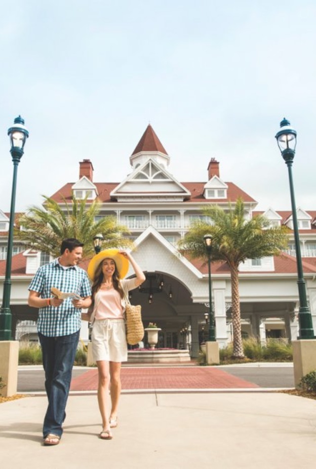 عيشا احلام الطفولة خلال شهر العسل في ديزني لاند فلوريدا