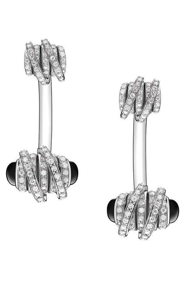 أسوارة بولغاري من الذهب الأبيض والماس والاونيكس