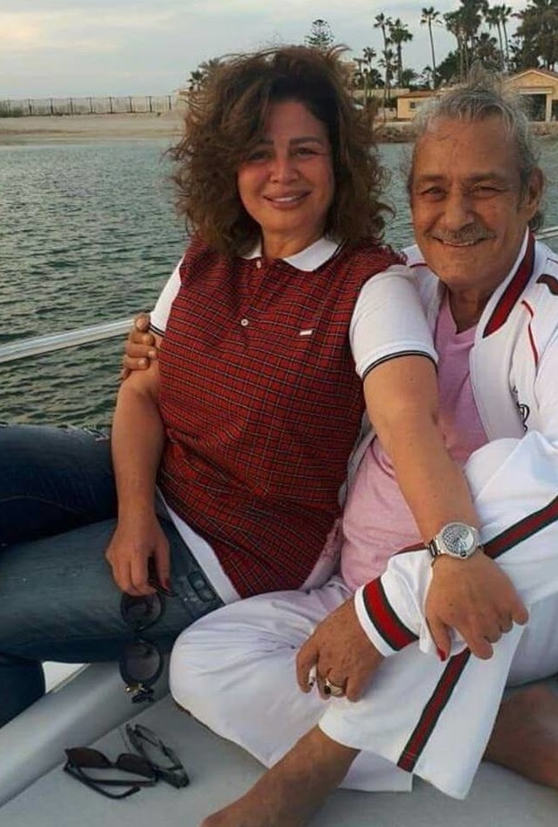 الهام شاهين برحلة استجمام مع فاروق الفيشاوي