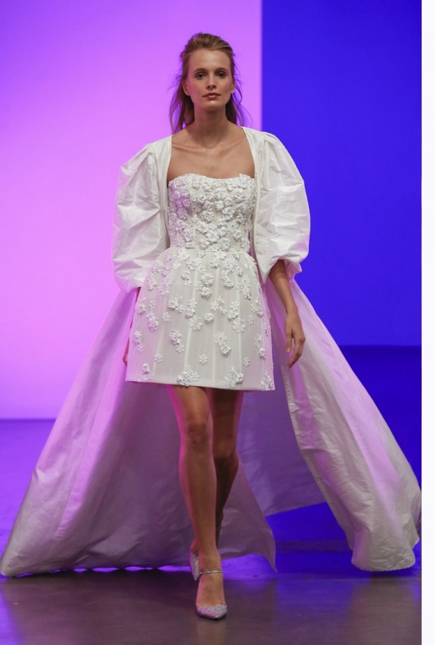 حذاء مفتوح وناعم