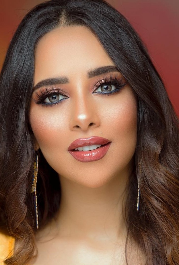 استوحي مكياج الخريف من اطلالات بلقيس