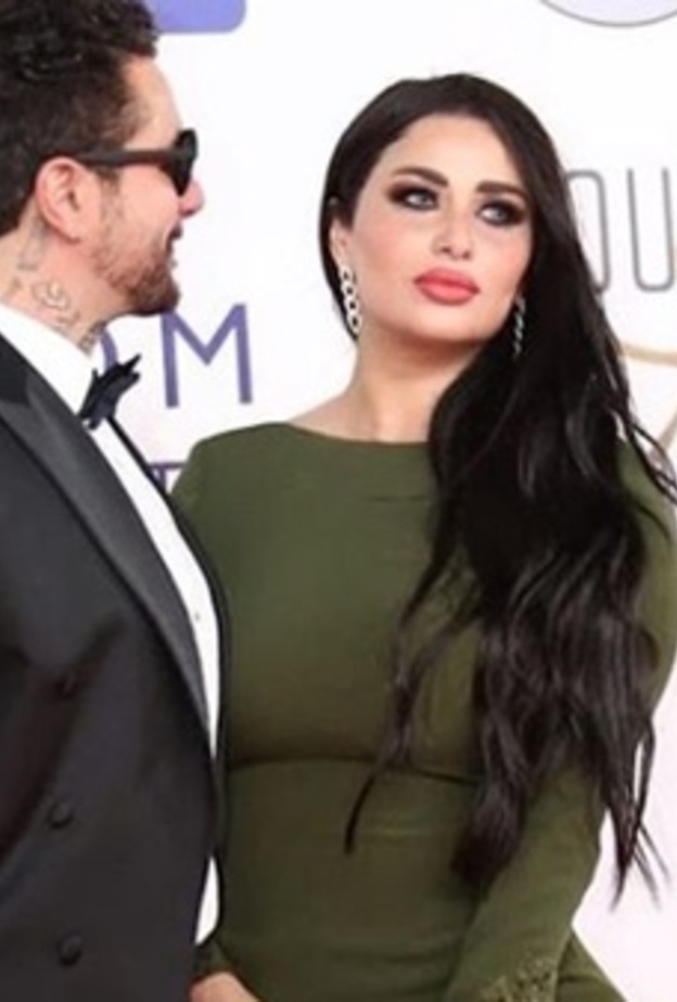 احمد الفيشاوي وزوجته 