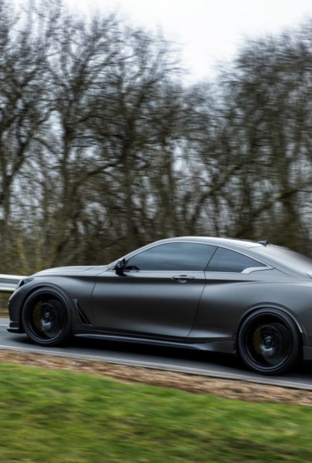 إنفينيتي تقدم Projects Black S