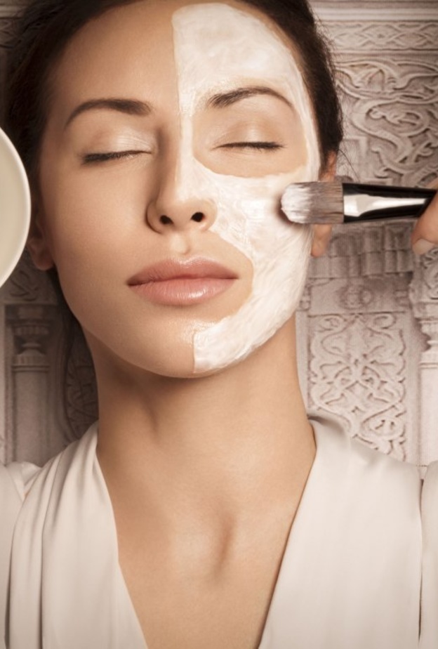  ترطيب البشرة بالكريمات لن يكفيك