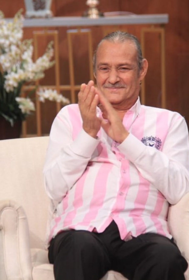 فاروق الفيشاوي 