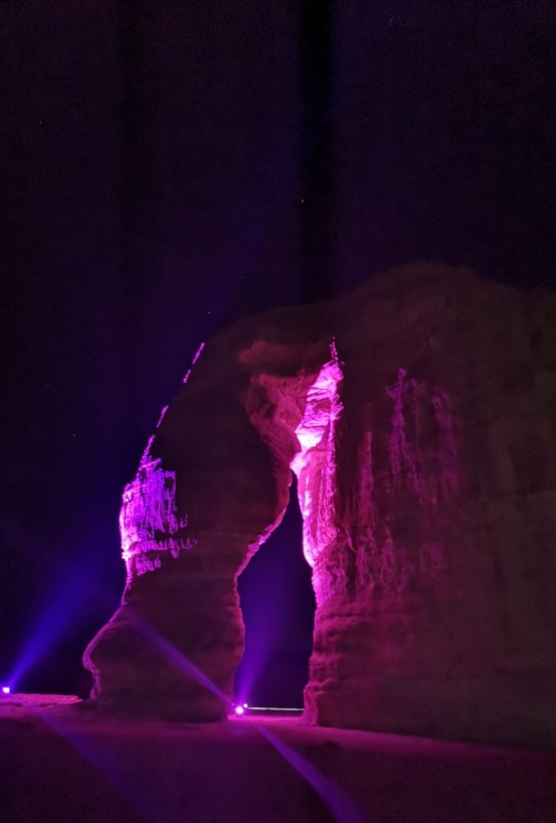 حبل الفيل والتوعية بسرطان الثدي