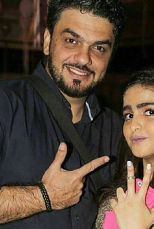 حلا الترك ووالدها