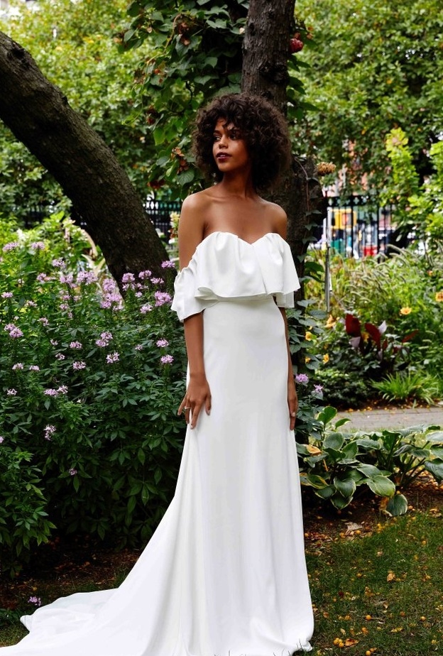 فستان من مجموعة ليلا روز 