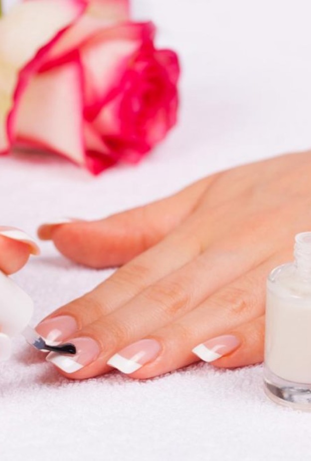 طلاء الاظافر يرتبط بالاصابة بالسرطان