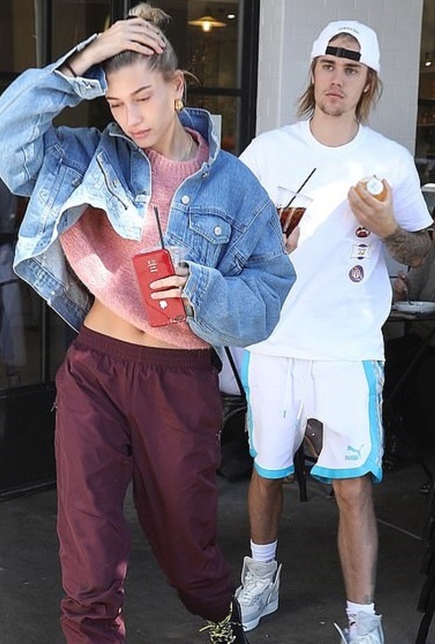 جاستن بيبر وهايلي بالدوين