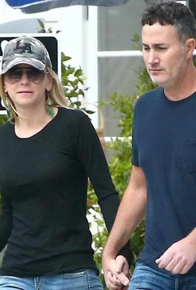 آنا فارس ومايكل باريت