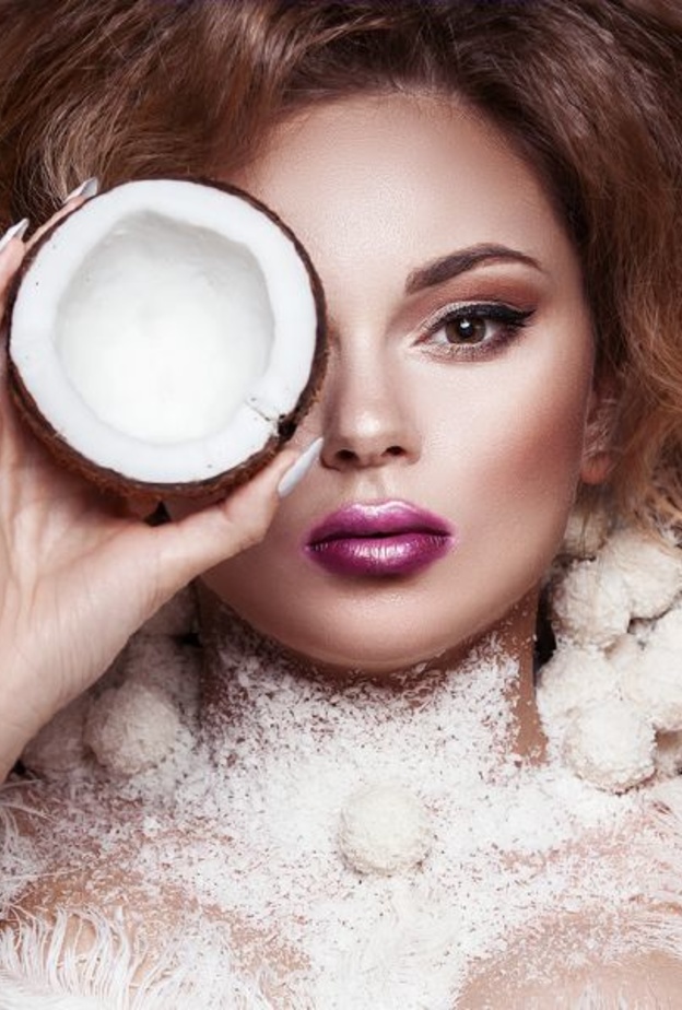  جمال الحواجب الكثيفة للعروس