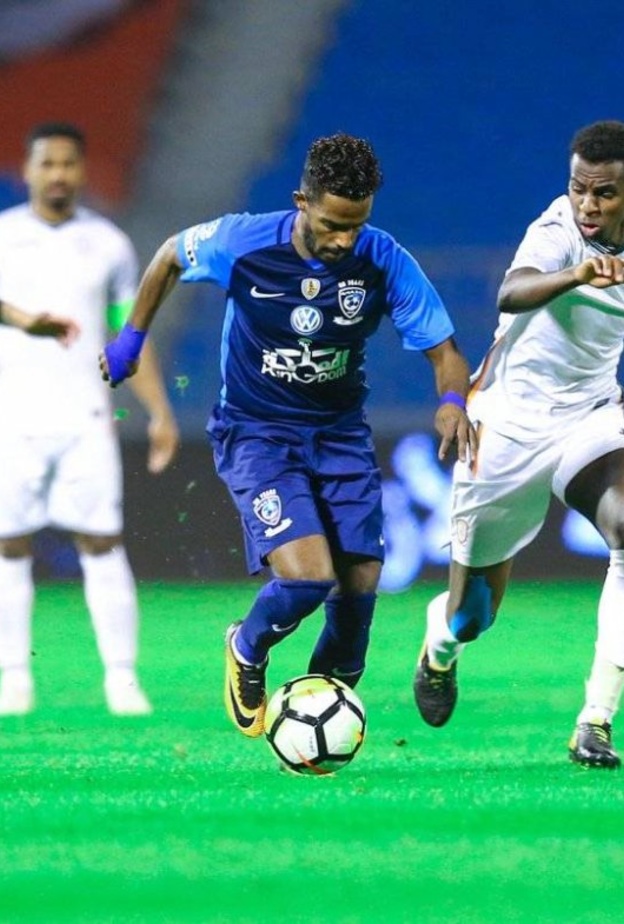 الهلال والشباب في قمة مرتقبة اليوم في الدوري السعودي