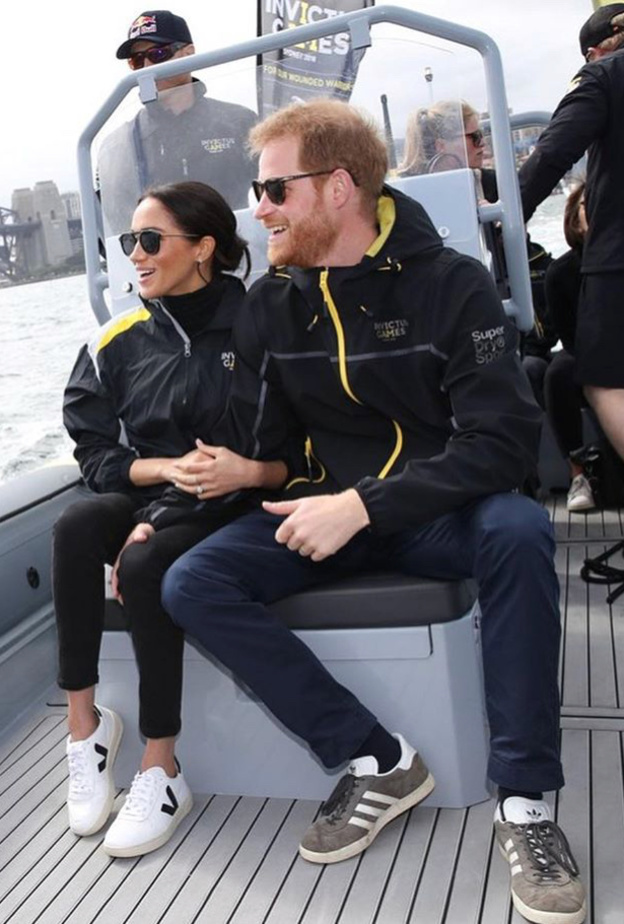 ميغان ماركل والأمير هاري مستمتعان بمشاهدة سباق بحري خلال جولتهما باستراليا