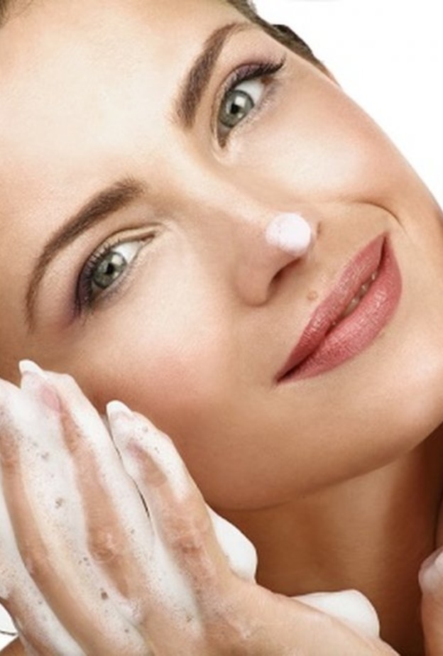 فوائد صابونة الكبريت في العناية بالبشرة والتخلص من حب الشباب