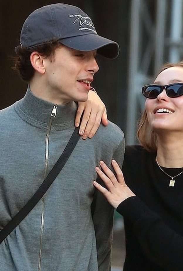 ليلي روز ديب و تيموثي شالاميت 