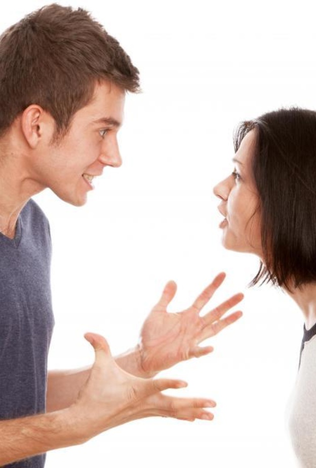 إذا أخطأت بحقه، إعتذري، وحاولي تجنّب تكرار الخطأ مرة أخرى