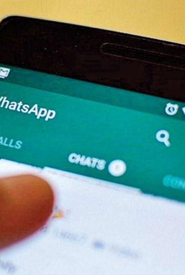 ميزة Vacation Mode لأرشفة المحادثات و تقليل ازعاج المجموعات على واتساب