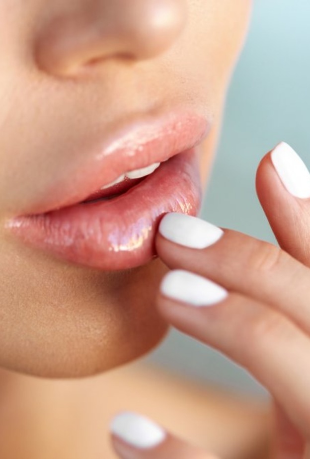 اتبع هذه النصائح لتجنبي جفاف شفاهك