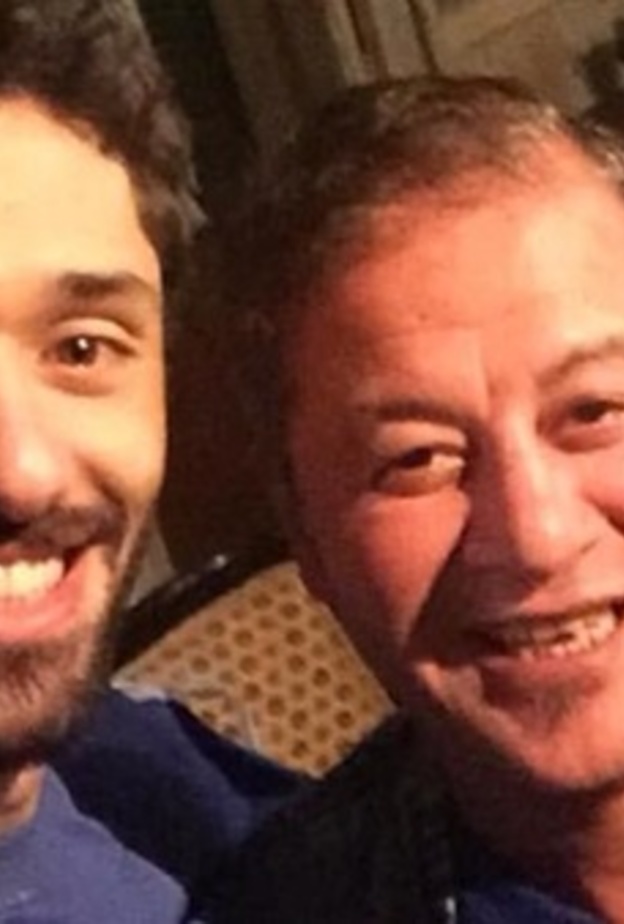 وائل نور وكريم محمود عبد العزيز في شقة فيصل 