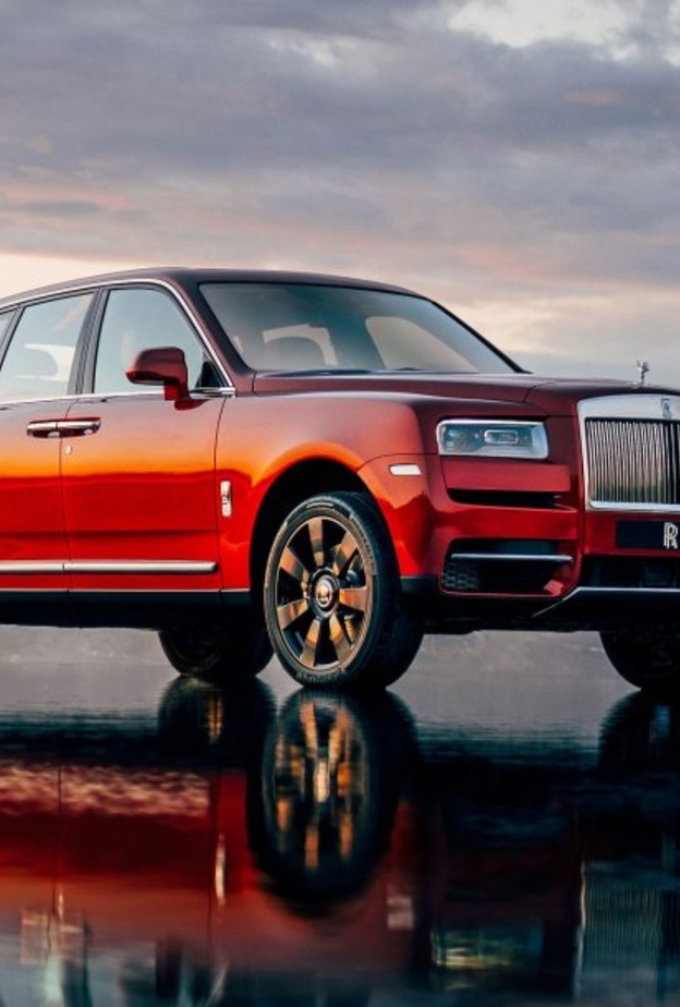 تقنيات حديثة في رولز رويس كولينان 2019