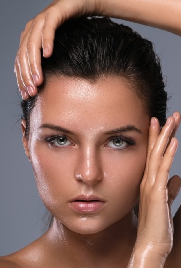 زيت بذور العنب يعالج مشاكل البشرة الدهنية