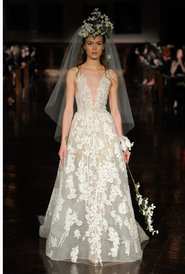 فستان زفاف من ريم عكرا Reem Acra لربيع 2019