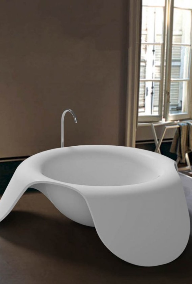 حوض استحمام نحاسي