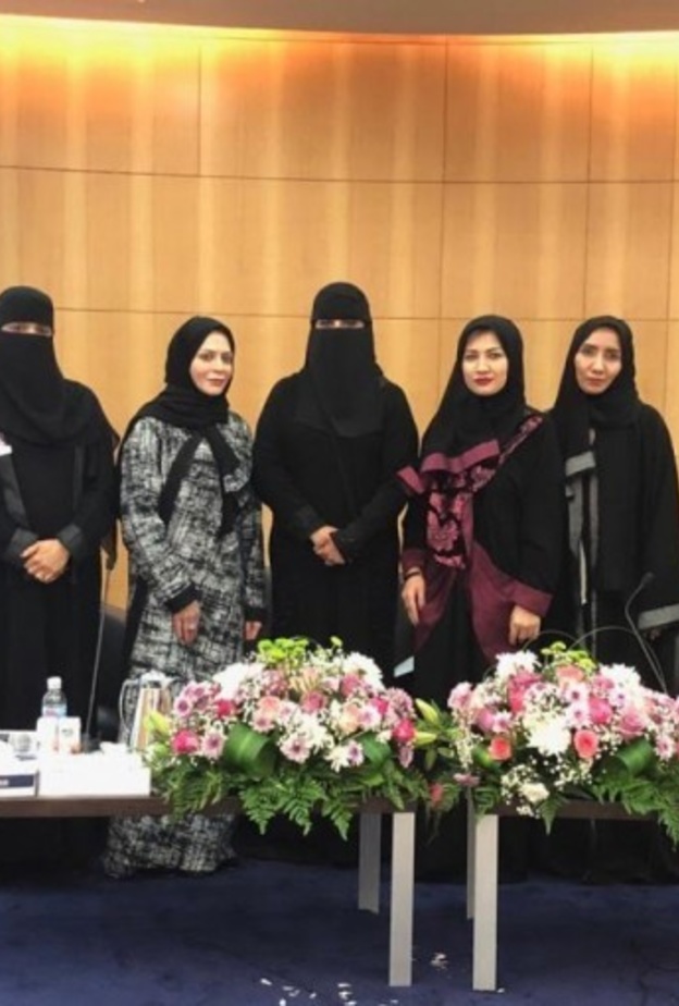  سيدات أعمال سعوديات يتجهن لاعداد كوادر وطنية في مجال التجميل 