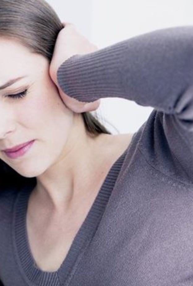 علاج الأذن المسدودة في المنزل يتم فقط عند دخول الماء